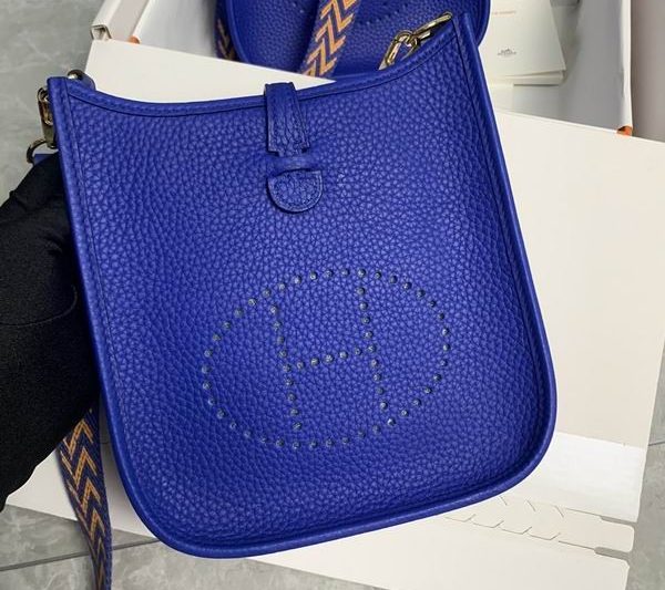 Hermes Replica Bags Evelyne mini Togo am 01