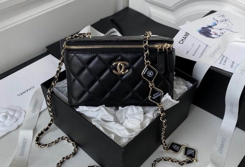 Chanel Replica Bags A96018 17X9.5X8cm BL