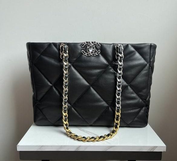 Chanel Replica Bags 3660 24X41X10.5cm BL