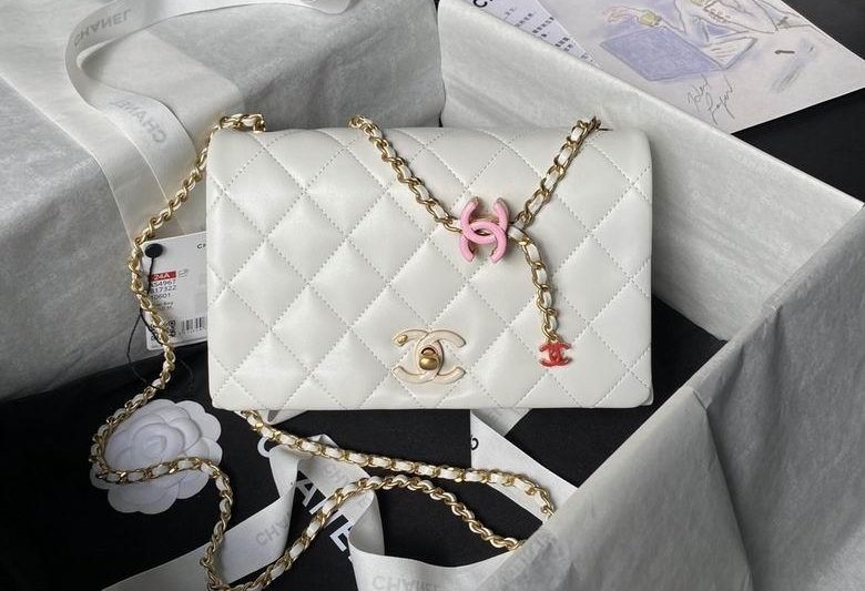 Chanel Replica Bags AS4967 14X22X8.5cm BL