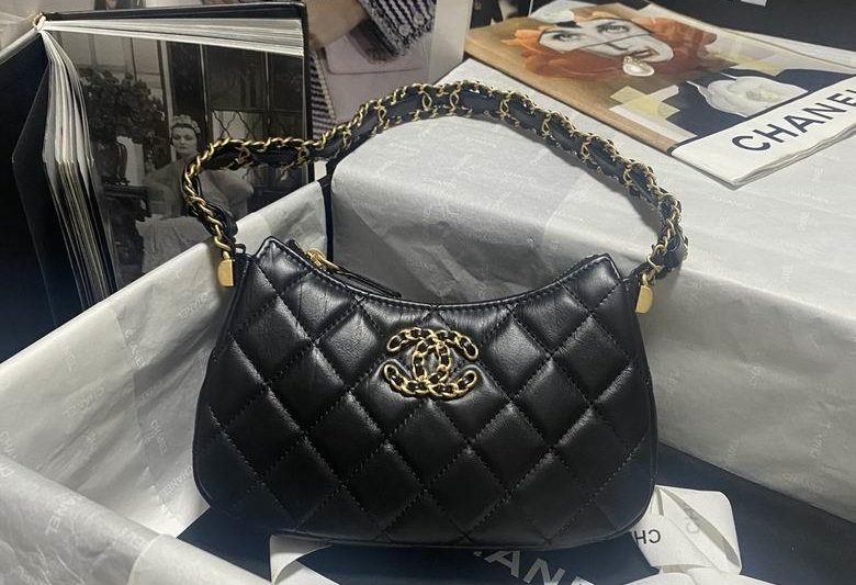 Chanel Replica Bags As3647 11X20X5cm BL