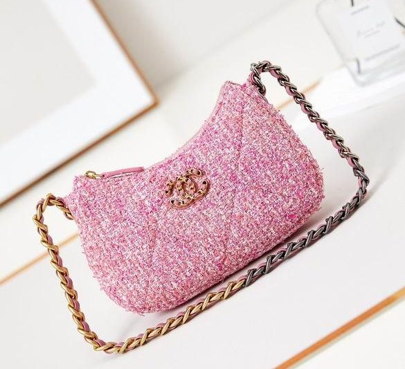 Chanel Replica Bags AP3763 13X20X4.5cm BL