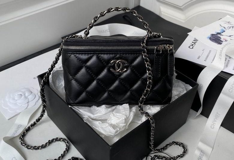 Chanel Replica Bags AP3593 17X9.5X8cm BL