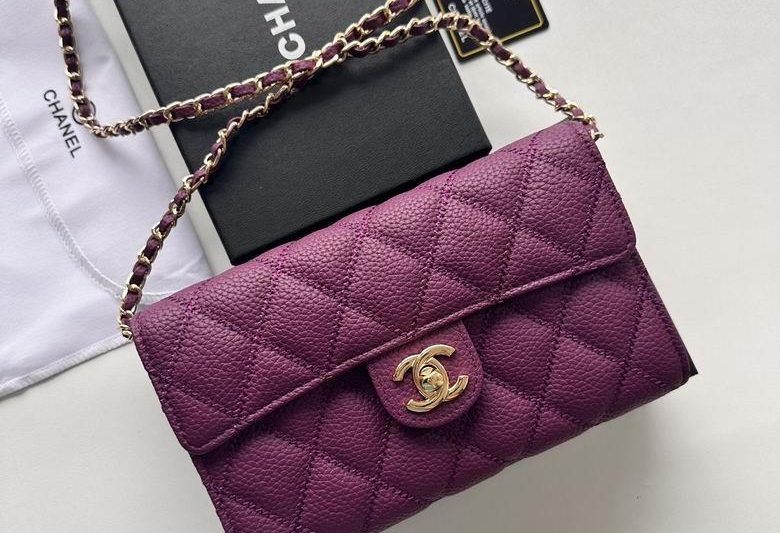 Chanel Replica Bags A50078 19X12.5X4.5cm YG 4