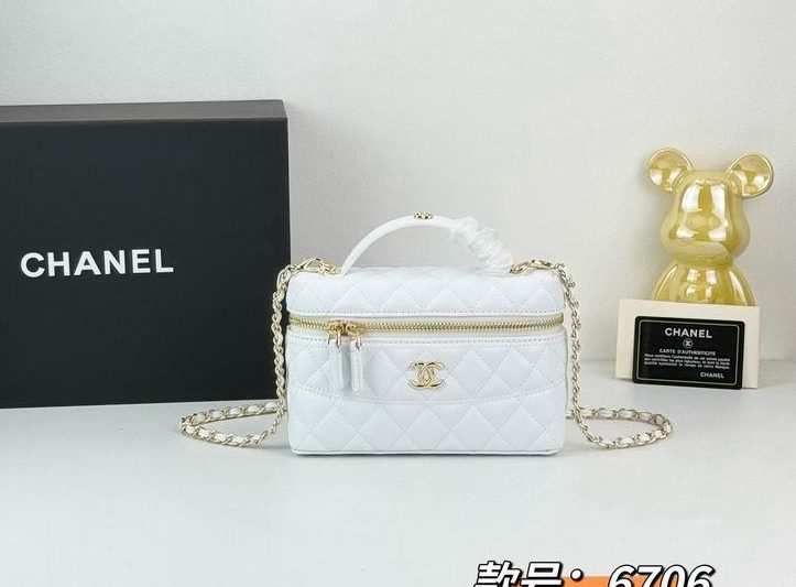 Chanel Replica Bags 6706 19cm YG 5