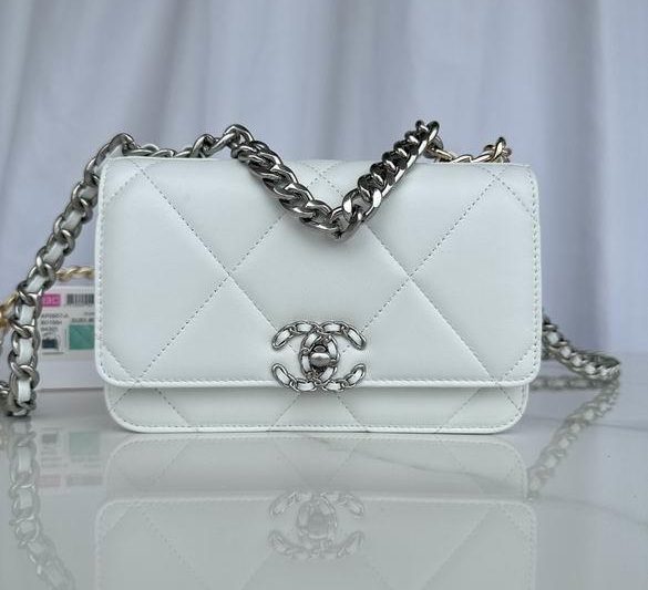 Chanel Replica Bags 0957 19X11.5X7cm BL 2