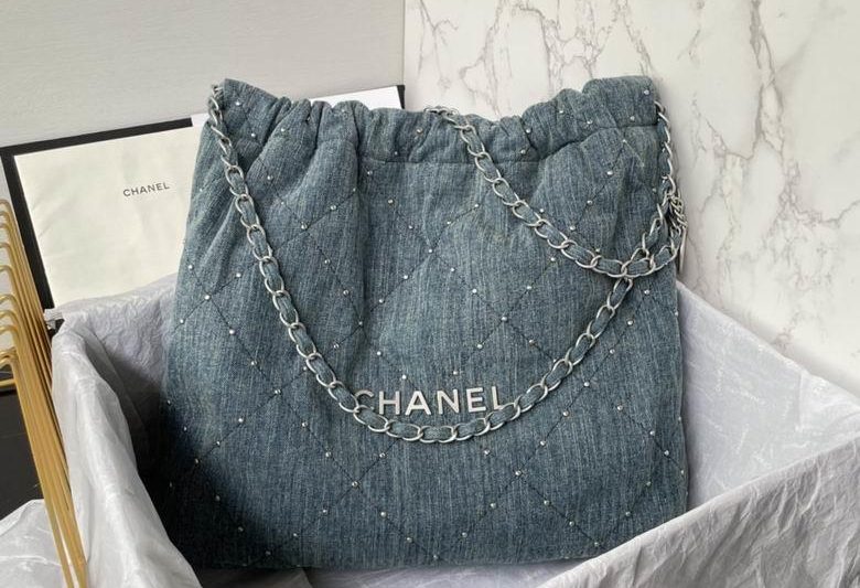 Chanel Replica Bags 3980 19X20X6cm 3260 35X37X8cm 3261 39X42X8cm BL 1