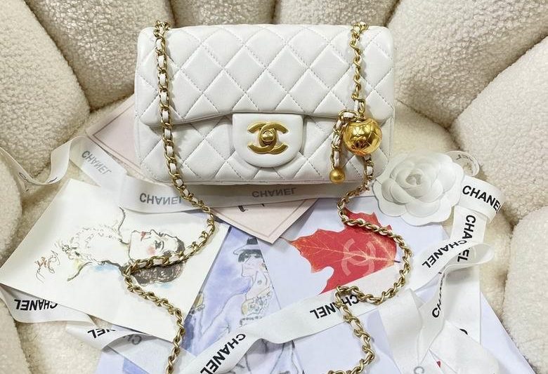 Chanel Replica Bags AS1787 20cm AL 3