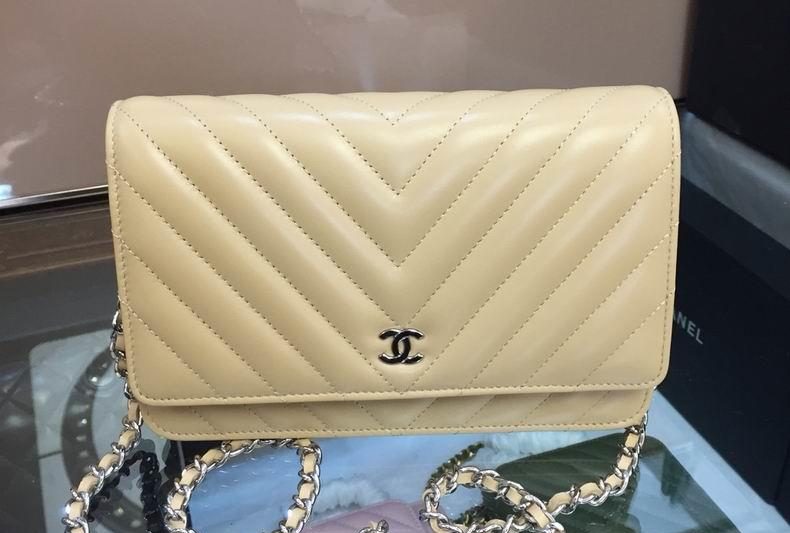 Chanel Replica Bags 33814 19×12.5cm AL04