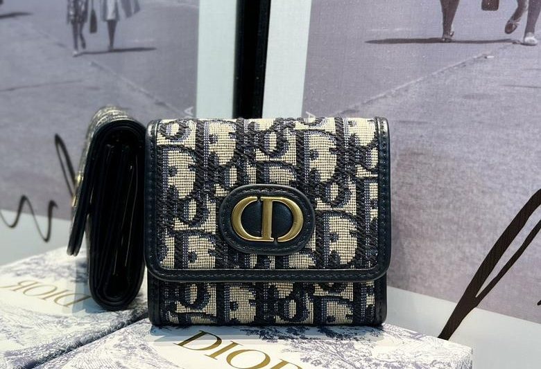 Dior Replica Bags Dior S2057 10×8.5x2cm CC