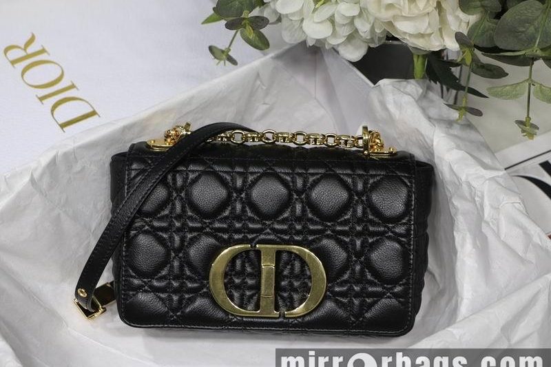 Dior Replica Bags DIOR M8016 20x12x7cm yz