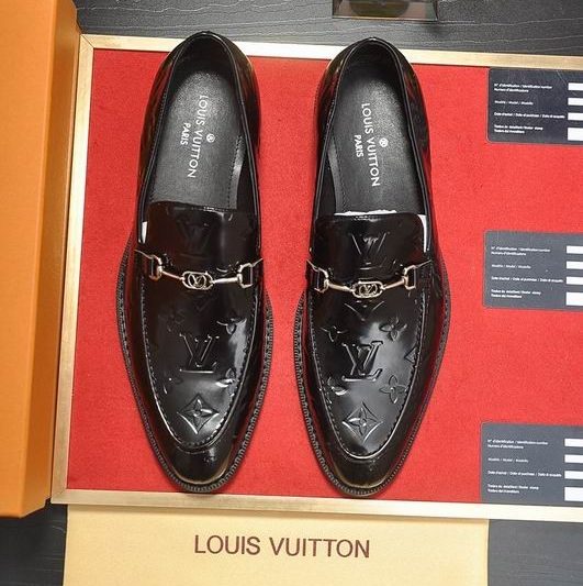 LV Replica Shoes LV sz38-45 hnh0313