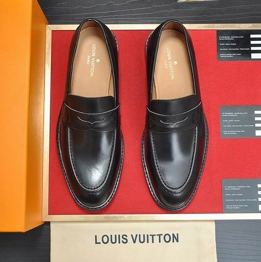 LV Replica Shoes LV sz38-45 mnf0731