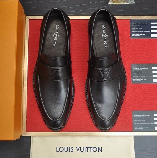 LV Replica Shoes LV sz38-45 mnf0659