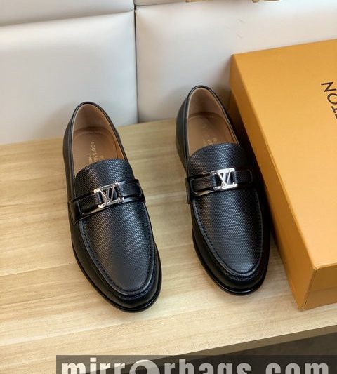 LV Replica Shoes LV SZ 38-44 22301305