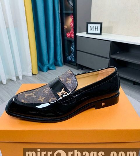 LV Replica Shoes LV SZ 38-44 22224017-8 2colors