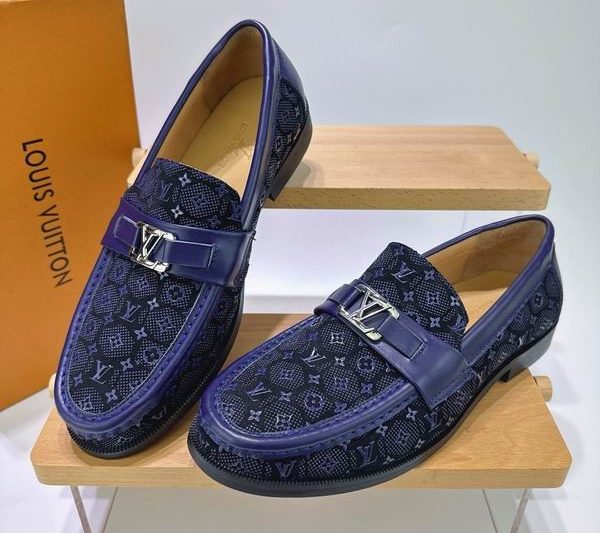 LV Replica Shoes LV sz38-45 mnf0633