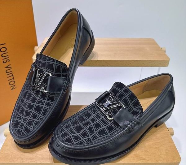 LV Replica Shoes LV sz38-45 mnf0632