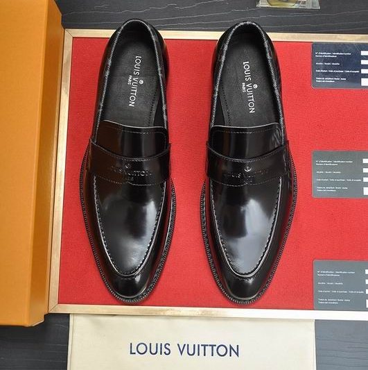 LV Replica Shoes LV sz38-45 mnf0554