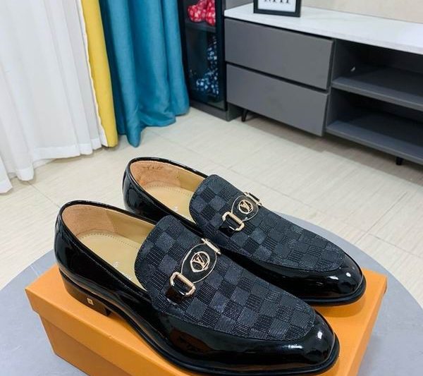 LV Replica Shoes LV sz38-45 mnf0540