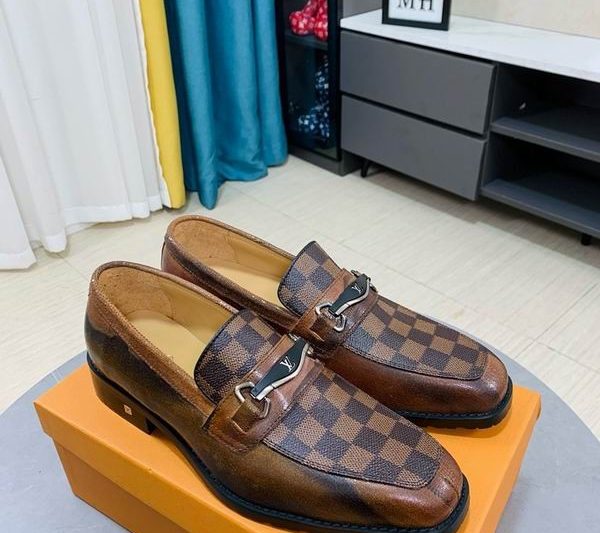 LV Replica Shoes LV sz38-45 mnf0539