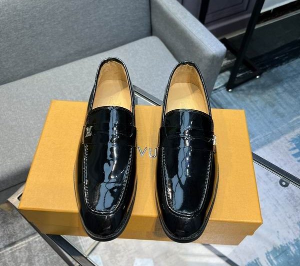 LV Replica Shoes LV sz38-45 mnf0517