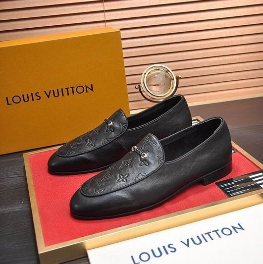 LV Replica Shoes LV sz38-45 mnf0506