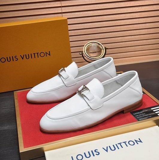 LV Replica Shoes LV sz38-45 mnf0504