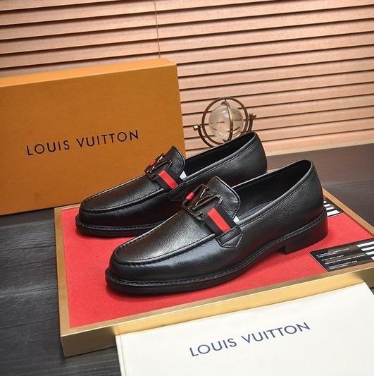 LV Replica Shoes LV sz38-45 mnf0503