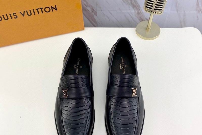 LV Replica Shoes LV sz38-45 mnf0463