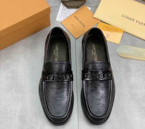 LV Replica Shoes LV sz38-45 mnf0406