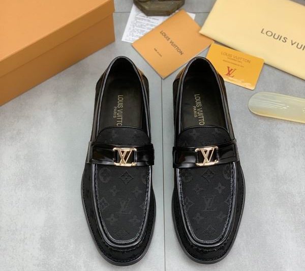 LV Replica Shoes LV sz38-45 mnf0405