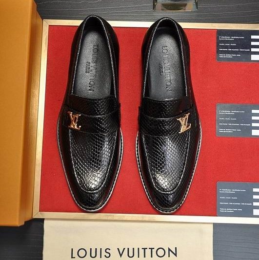 LV Replica Shoes LV sz38-45 mnf0375