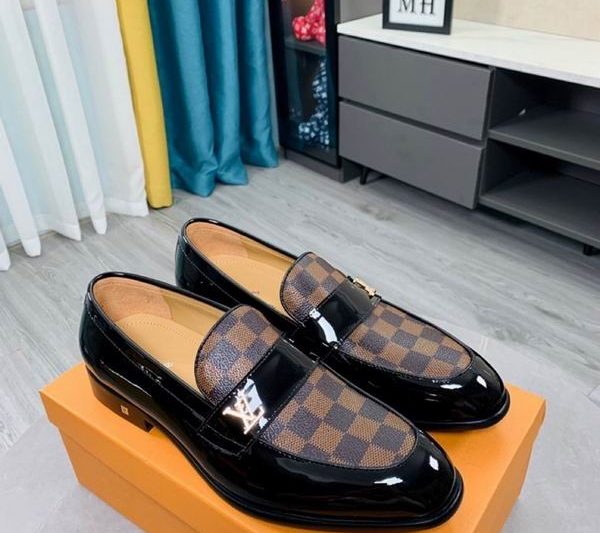 LV Replica ShoesLV sz38-46 mnf0367