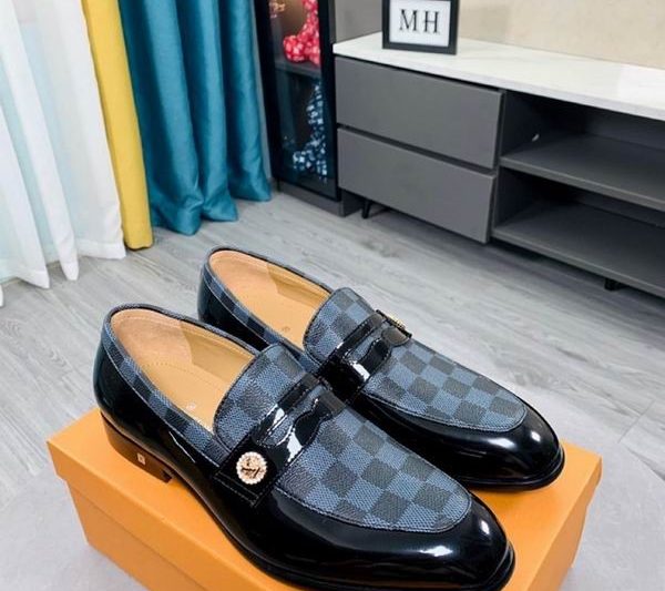 LV Replica ShoesLV sz38-46 mnf0366