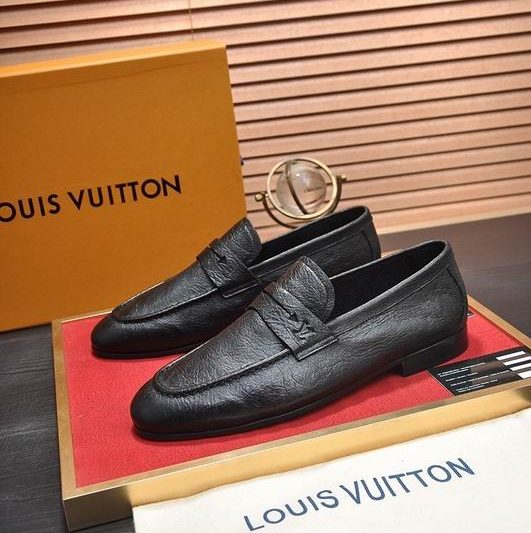 LV Replica ShoesLV sz38-45 mnf0352