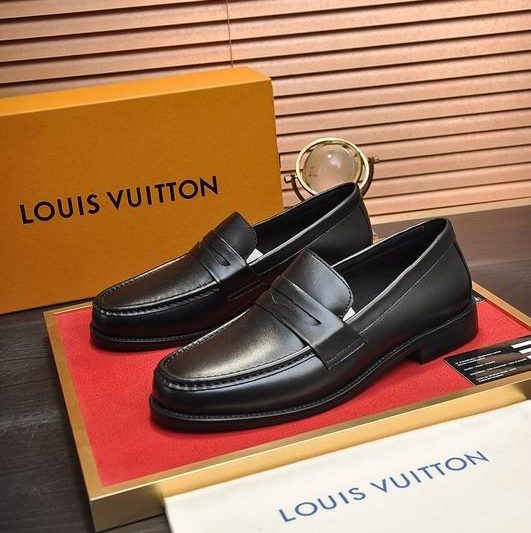 LV Replica ShoesLV sz38-45 mnf0326