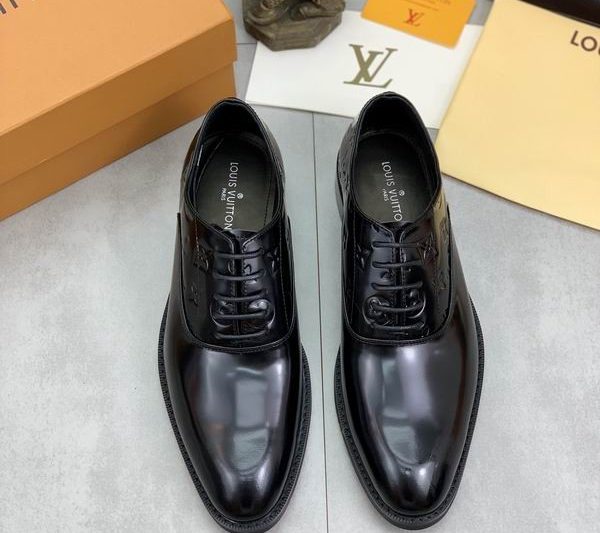 LV Replica ShoesLV sz38-45 mnf0310