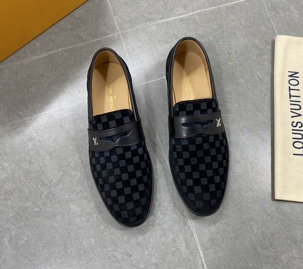 LV Replica Shoes LV sz38-45 mnf0159