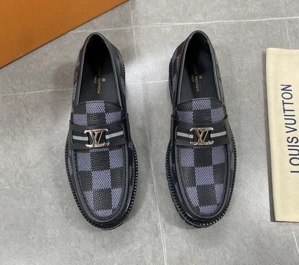 LV Replica Shoes LV sz38-45 mnf0152