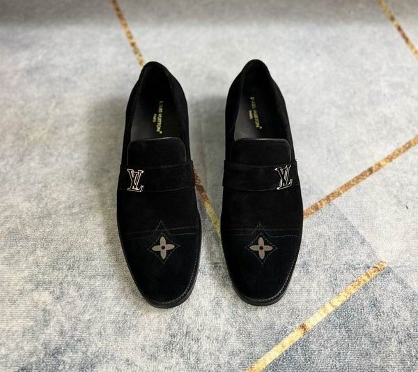 LV Replica ShoesLV sz38-45 mnf0103