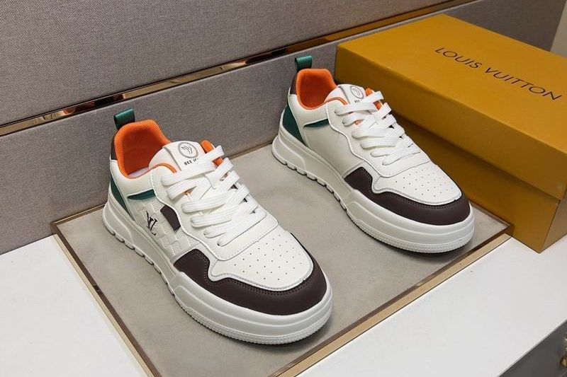 LV Replica Shoes LV sz39-44 mnf03108