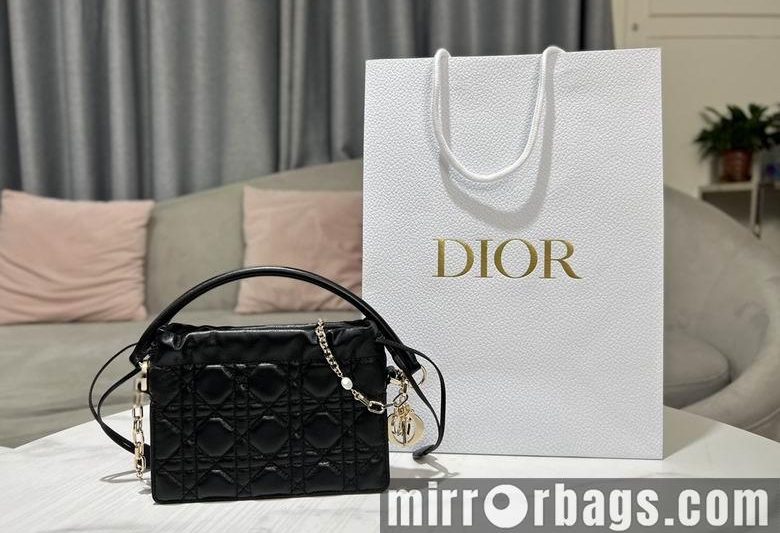 Dior Replica Bags 9264 19X13X5cm YG 5