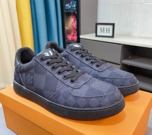 LV Replica Shoes LV sz38-44 mnf1001