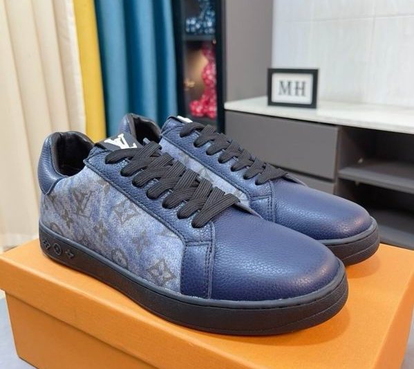 LV Replica Shoes LV sz38-44 mnf0522