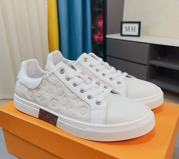 LV Replica Shoes LV sz38-44 mnf0517