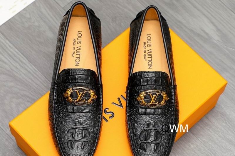 LV Replica Shoes LV sz38-45 WM0402