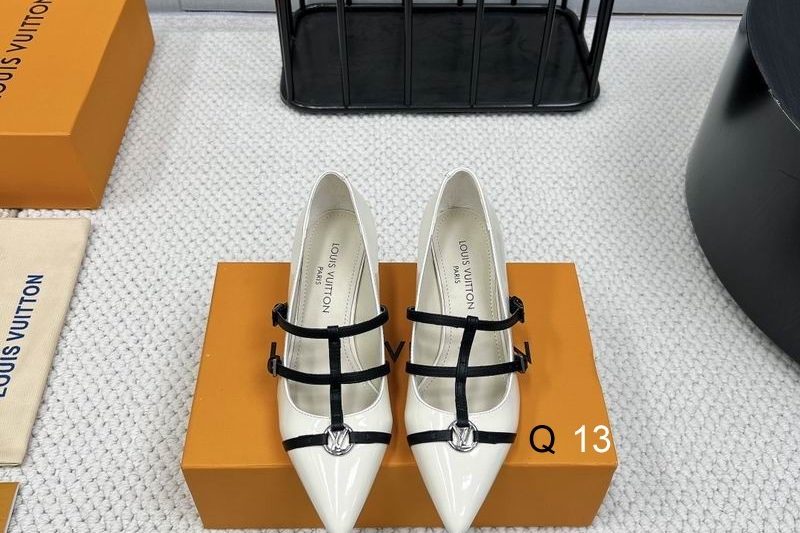 LV Replica Shoes LV sz35-40 6CM YM1201