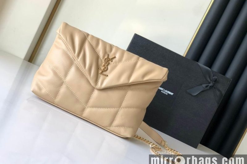 YSL Replica Bags YSL loulou  620333 23×15.5×8.5cm 8D