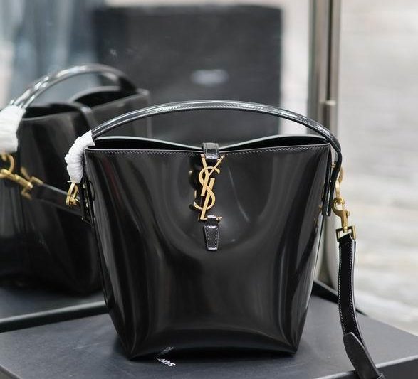 YSL Replica Bags 749036 17X20X13cm YG 4